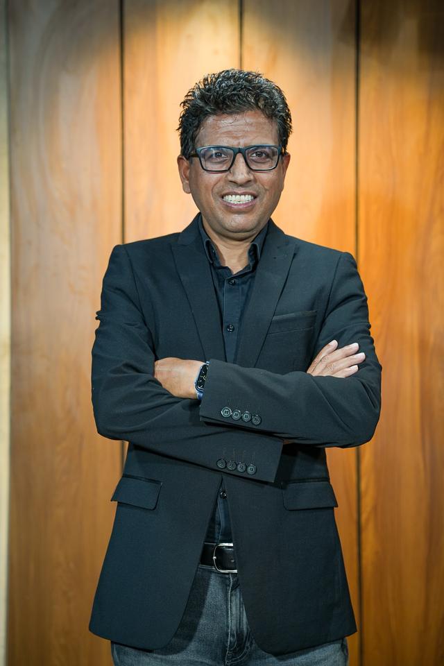 Narottam Aryalphoto