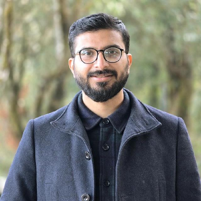 Sushant Vaidikphoto